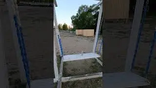 бутылки на качелях!!!