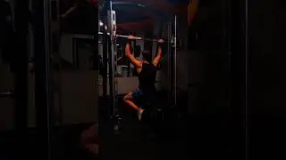Упражнения в тренажере "Смитта" часть1 #тренировка #бодибилдинг #фитнес #gym #bodybuilding #fitness
