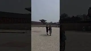 Gyeongbokgung Palace - Entrance via metro exit 5 (Part 1/4)