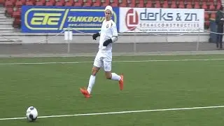 World Chess Champion Magnus Carlsen plays football against professional team !!!