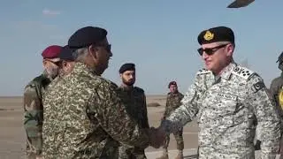 CHIEF OF THE NAVAL STAFF DURING HIS VISIT TO FORWARD POSTS AT COASTAL AND CREEK AREA
