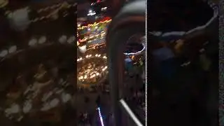 Девушка в прямом эфире показала, что происходило на зависшей карусели в Кирилловке