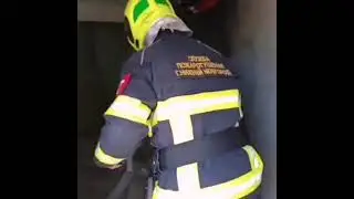Видео спасения людей на пожаре на улице Пушкина