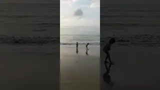 Anak Dibawah Umur Jam 6.24 Sore Masih Main Di Pinggir Laut Ada Apa