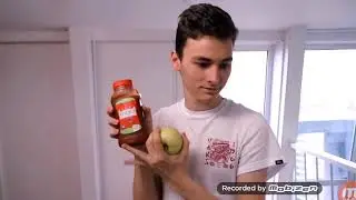 (Оливия вирнулась Брайн Мапс)...