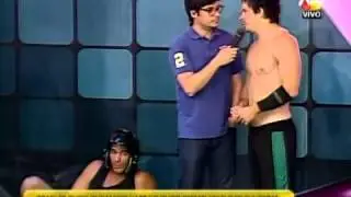 Israel Dreyfus dice 'cobarde' a Mario Hart Combat3 19/18/13