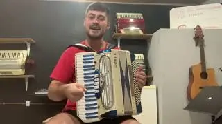 tocando musicas gauchas no acordeon - sanfona a venda 47 988254775