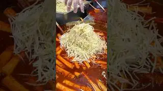 오픈하자마자 줄서서 먹는 광장시장 무 떡볶이│Radish tteokbokki