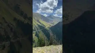 Colorado Crazy Mountain Road