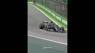 Lewis Hamilton Insane Overtake On Lando Norris #formula1 #f1