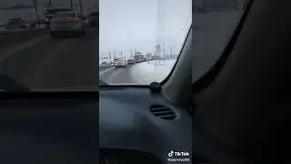 Пробки стою хорошего настроения 😉✌️