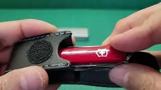 Victorinox Mini champ | leather pouch | Swiss army knife review