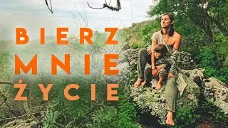urodziła sama, bez asysty, dziko i namiętnie w krzakach.