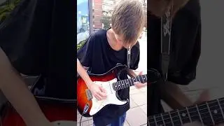 🎸#shorts #ytshorts #ytshort #shortvideo #street #guitar