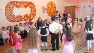 утренник в садике)