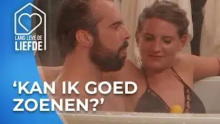 Lekker FLIKFLOOIEN in de JACUZZI! 💦💦 | Lang Leve de Liefde 