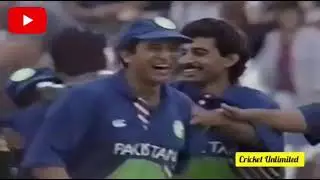 Waqar Younis toe crushing last over vs New Zealand at Auckland - 4th ODI - 13 Mar 1994