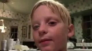 SON PRANKED MOM IN THE SHOWER VERY FUNNY