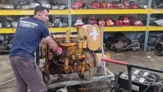 PERKINS 4-CYLINDER ENGINE