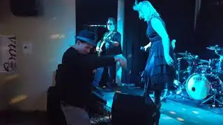 Crazy drunk fan worshipping and kissing singer's foot in public. Foot worship.