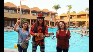 Playing some Santana for tourists from Japan at the Handlery Hotel