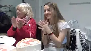 23.