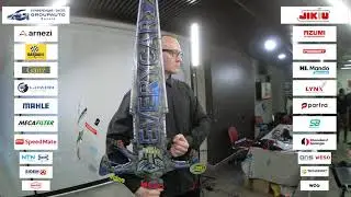 Крутая идея использовать в роликах кастомный реквизит с символикой или логотипом заказчика!