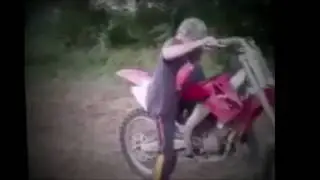 Anak kecil naik motor lucu   padahal belum Khitanan massal   ada organ tunggal cover