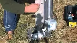 DX Engineering 43 Foot 160 to 10 Meter Vertical Antenna Pt 2 of 3