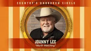 Johnny Lee sings 