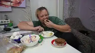 Так есть нельзя ПОДВАЛ ИЛЬИЧА