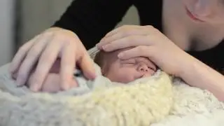 Newborn Making-of Clip - Eindrücke aus der Neugeborenen Fotografie @ lightplay