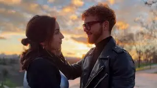 Dani Senay - A Un Beso (Video Oficial)