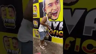 Comimos el salchichón que la Crespa puso en la meza ☹️😂