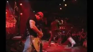 14 - Tequila Baby e Marky Ramone - I Don't Care (vivo)