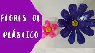 FLORES HECHAS CON PLÁSTICO. REUTILIZAMOS BOTELLAS DE PLÁSTICO.