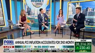Taylor Riggs Hot Legs on Fox Business The Big Money Show!