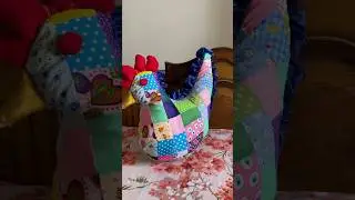 ♻️🐔Hen shape cushion 🐔 #pillow #shorts 🐔♻️