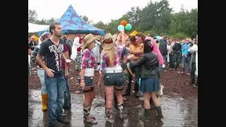 Mysteryland deel 3 Mystery people enyoing themselves