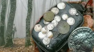 Ну вот она удача! Жирный кошель серебра, Римский медальон Постума и не только.