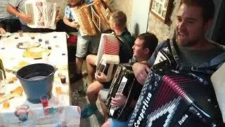 Musica popolare Verzaschina. Val Cavargna. Vai Iacom.