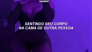 POV: você está dirigindo seu carro enquanto escuta essa música