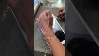 Tutorial Cara Ambil kotoran/debuh di tempered glass #Short #Carapasang #Screenprotector