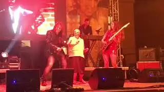 TUTTI FRUTTI SISTER ACT LITTLE TONY FAMILY LIVE