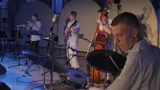 Julius Ekvall - La Hora