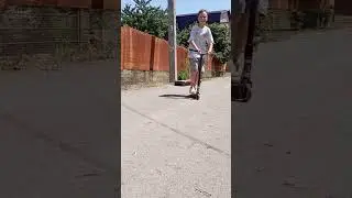 трюки на самокате 