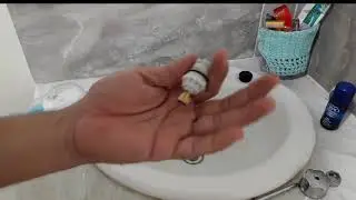 How to repair water leaks in sink and shower faucets