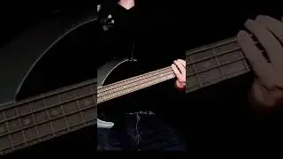 Check out the bassline from Motley Crue's "Dr. Feelgood"!  #mötleycrüe #nikkisixx #glammetal