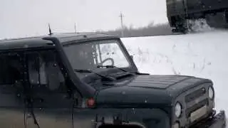 уаз хантер VS тепловоз
