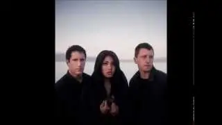 How to destroy angels - The Space in Between (space in it remix)